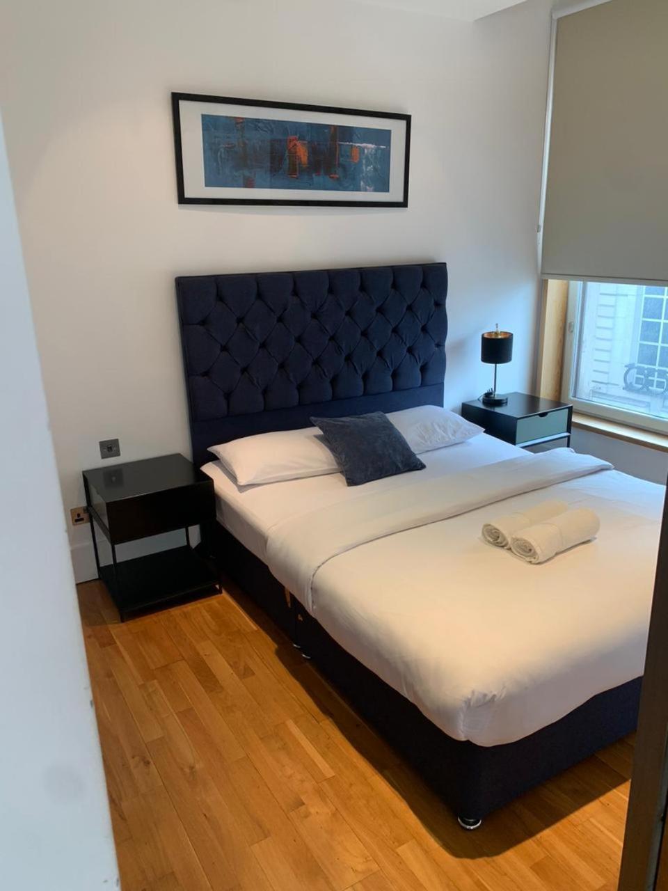 High Apartment In St James Piccadilly Cov10 런던 외부 사진